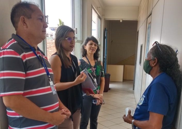 Membros da Comissão Organizadora do projeto em visita institucional