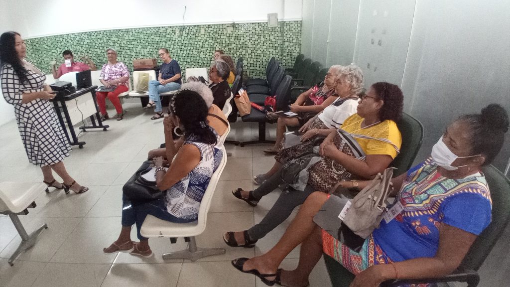Presidente do IPMB, Edna D'Araújo, apresenta informações sobre o RPPS e dados atualizados da Previdência Municipal.