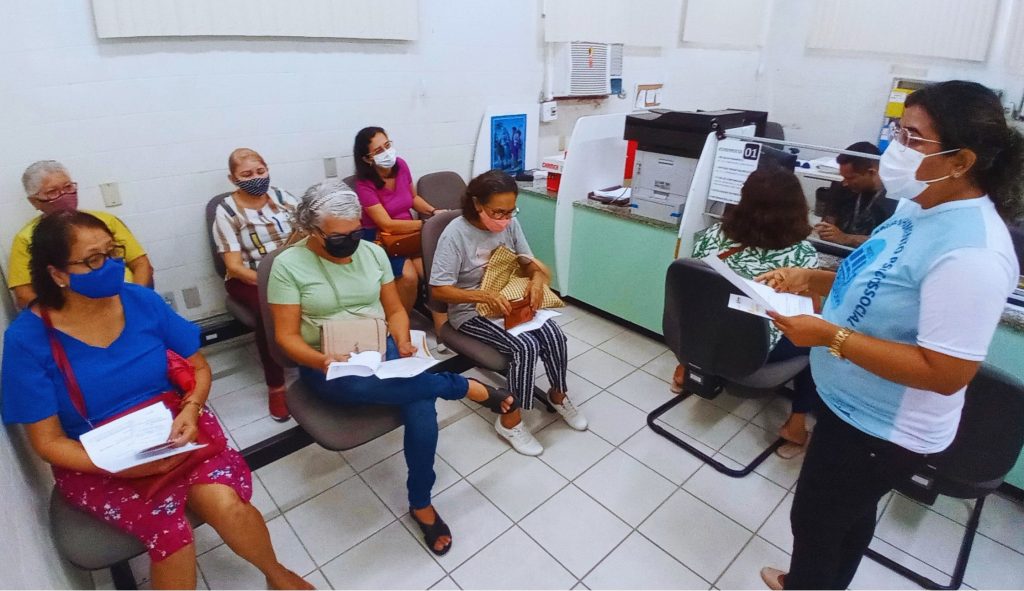 Atendimento aos segurados previdenciários.